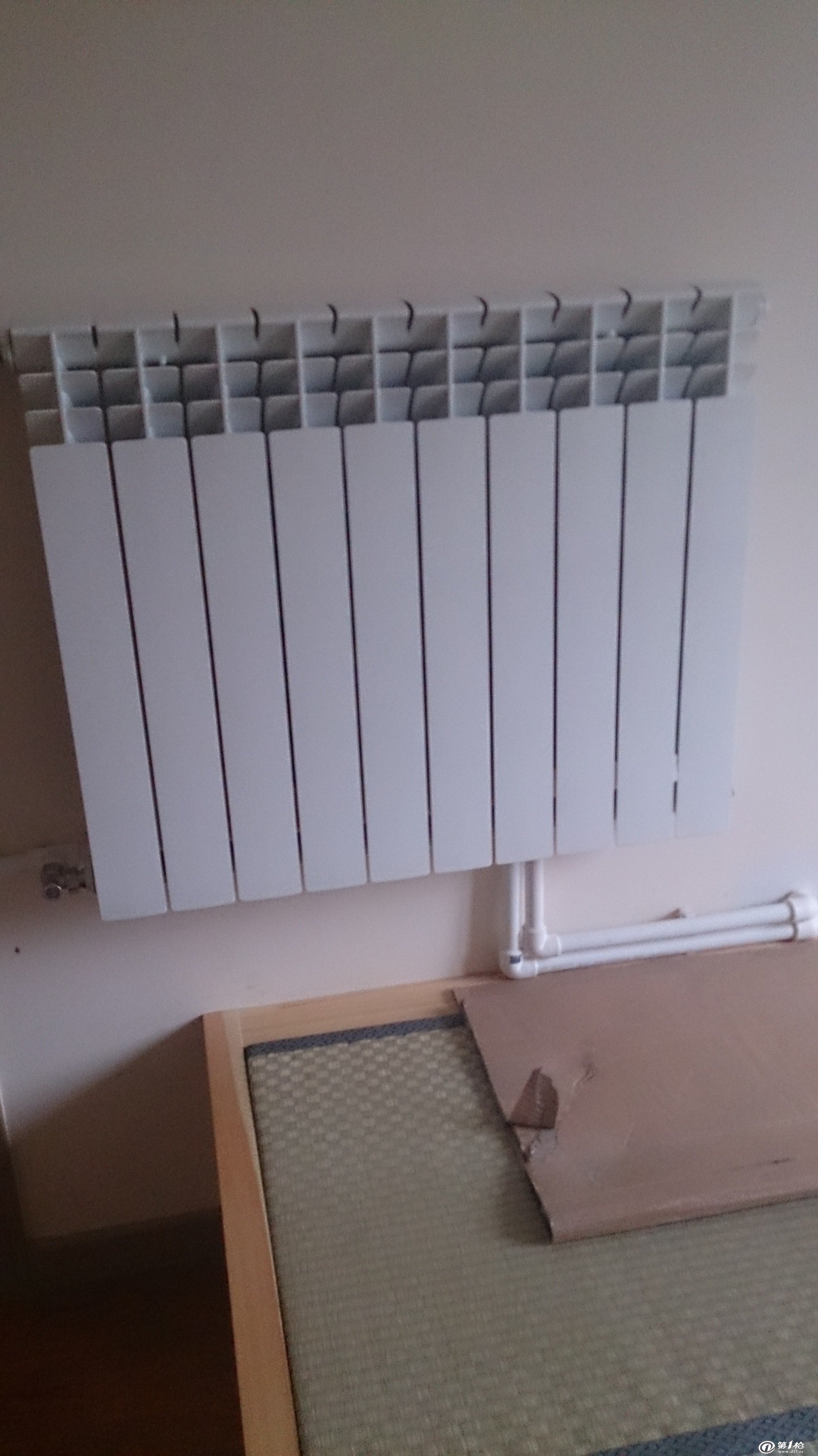 明裝暖氣片工地做成什么樣才算合格優秀_采暖散熱器/暖氣片_第一槍